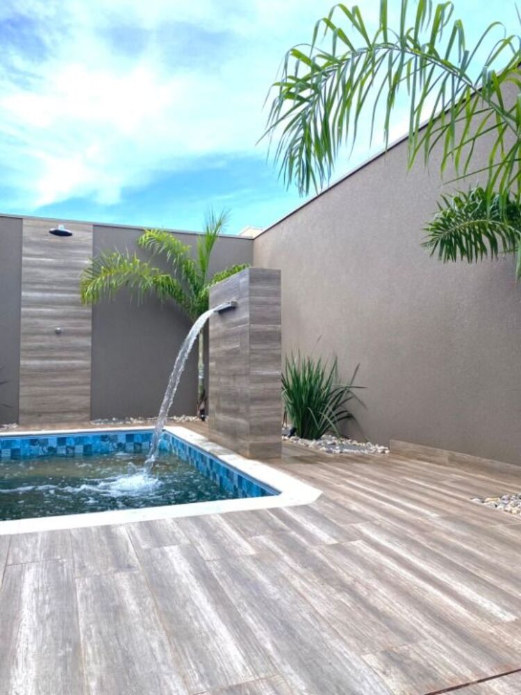 Casa de Condomínio à venda com 3 quartos, 217m² - Foto 4