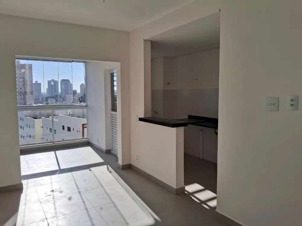 Apartamento à venda com 2 quartos, 63m² - Foto 3