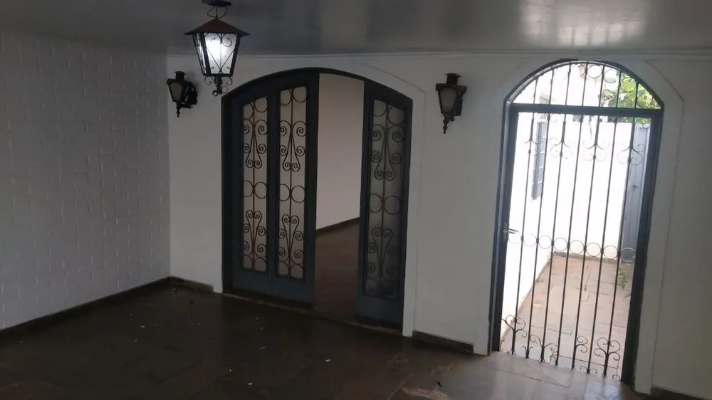 Casa, 3 quartos, 253 m² - Foto 4