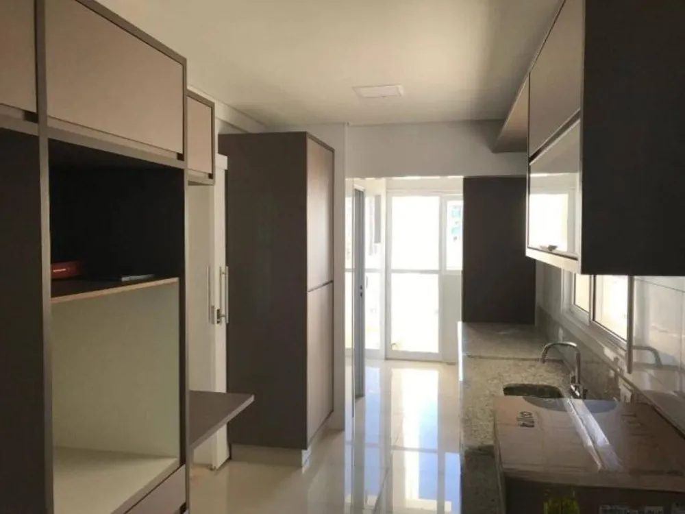 Apartamento, 3 quartos, 136 m² - Foto 1