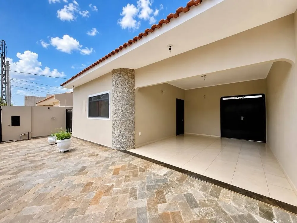 Casa, 3 quartos, 185 m² - Foto 1