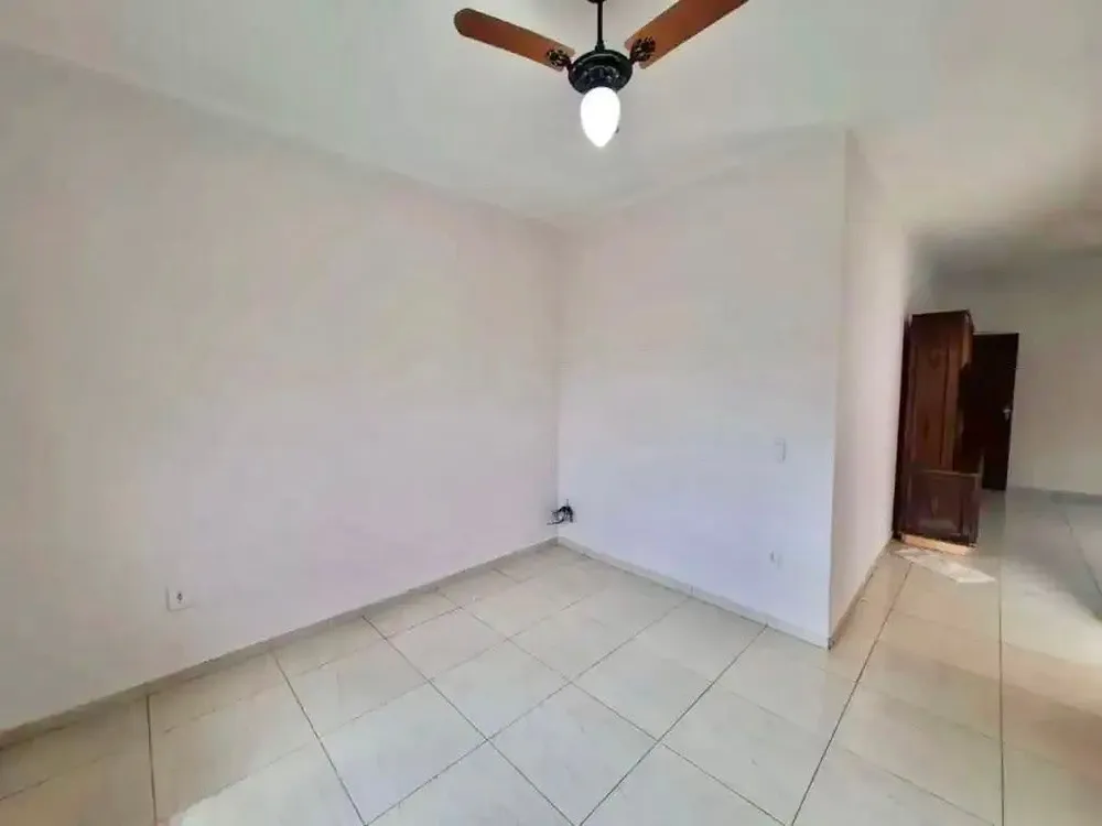 Casa, 3 quartos, 185 m² - Foto 2