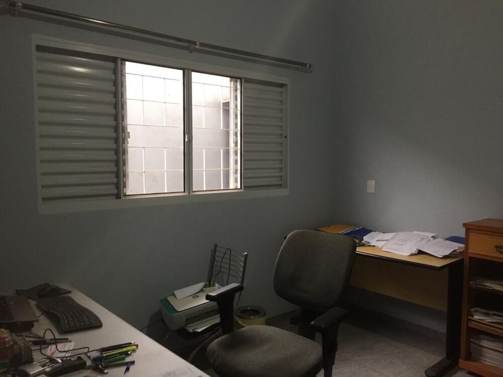 Casa à venda com 3 quartos, 230m² - Foto 6
