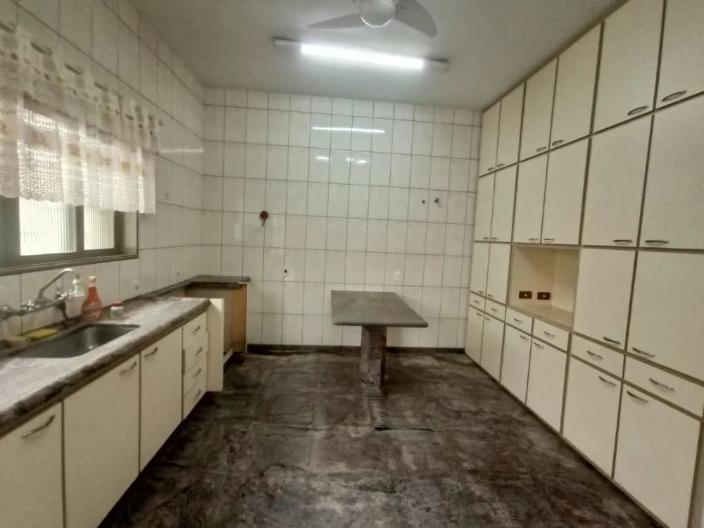 Casa, 4 quartos, 354 m² - Foto 2