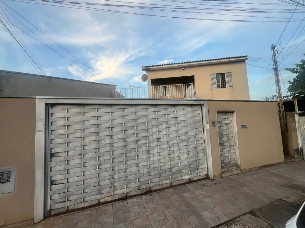 Sobrado, 5 quartos, 225 m² - Foto 1