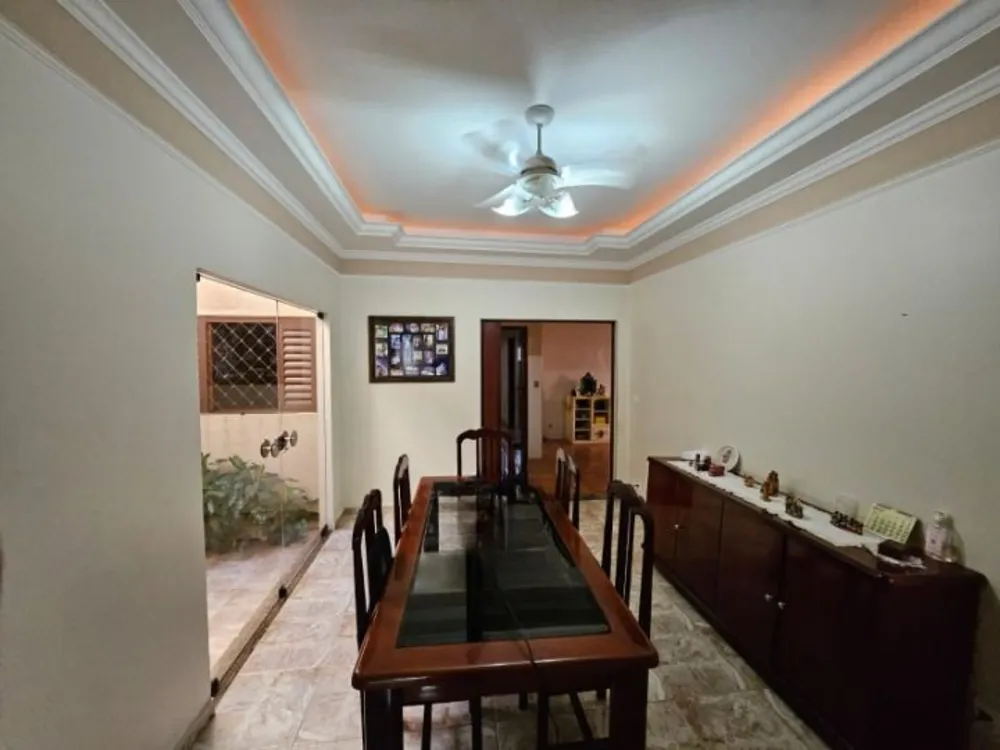 Casa, 3 quartos, 267 m² - Foto 3