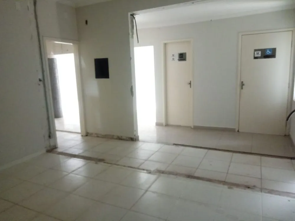 Loja-Salão, 248 m² - Foto 1