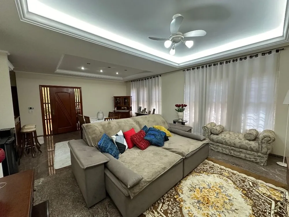 Casa, 4 quartos, 284 m² - Foto 3