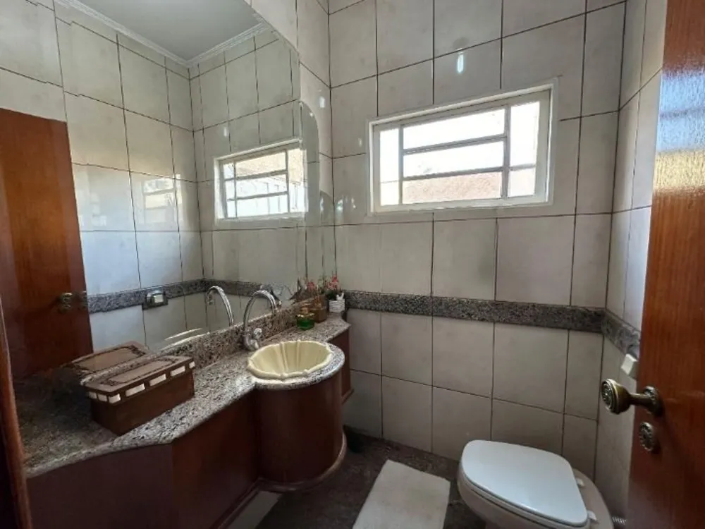 Casa, 4 quartos, 284 m² - Foto 2