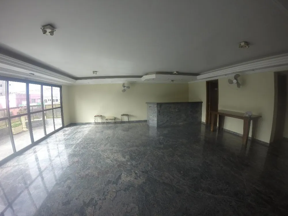 Apartamento, 3 quartos, 130 m² - Foto 1