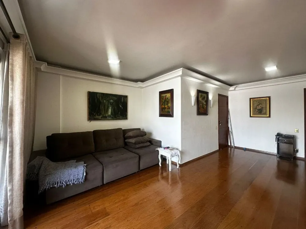 Apartamento, 3 quartos, 132 m² - Foto 2