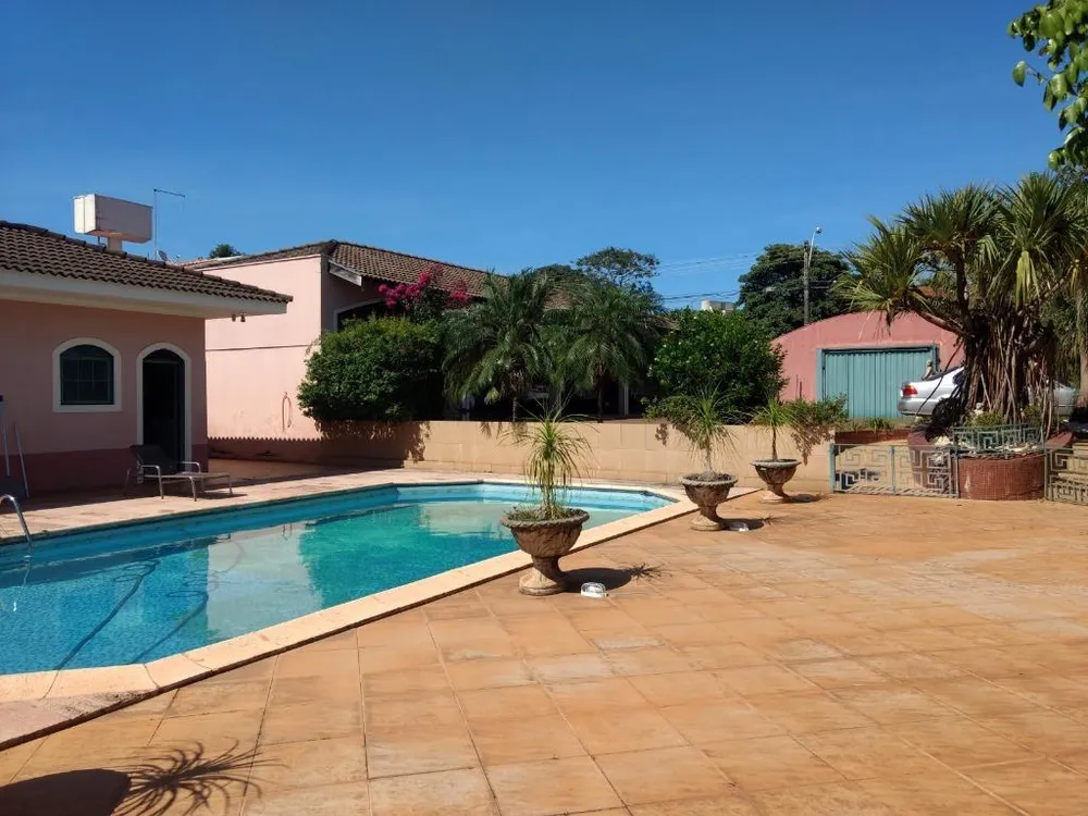 Casa, 8 quartos, 1104 m² - Foto 2