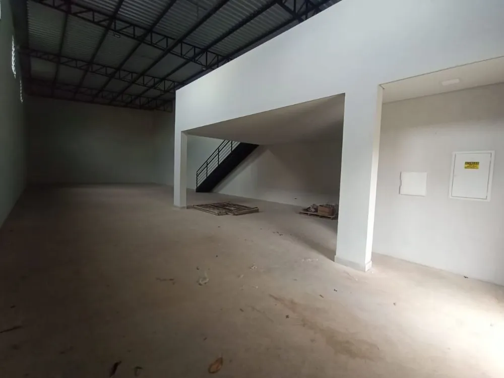 Loja-Salão, 234 m² - Foto 3