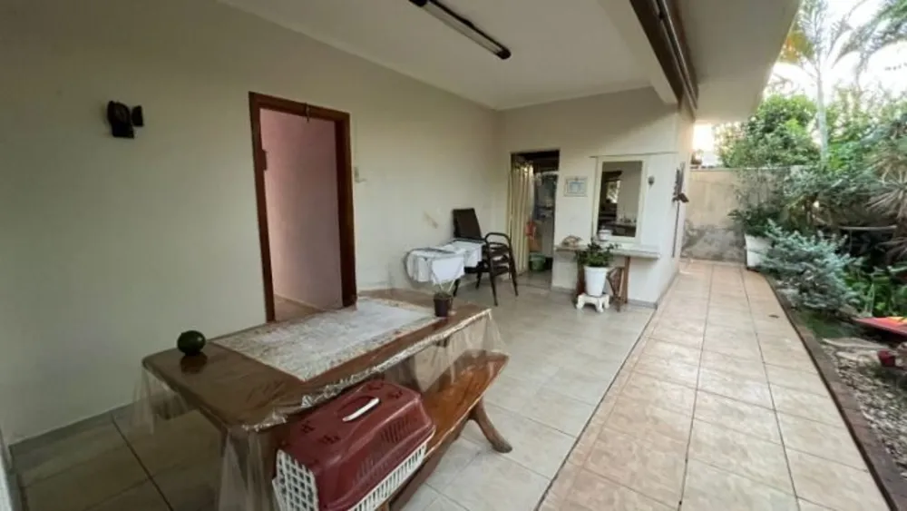 Casa, 3 quartos, 230 m² - Foto 2