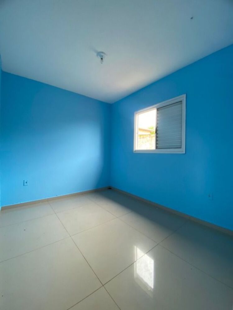 Casa à venda com 2 quartos, 150m² - Foto 8