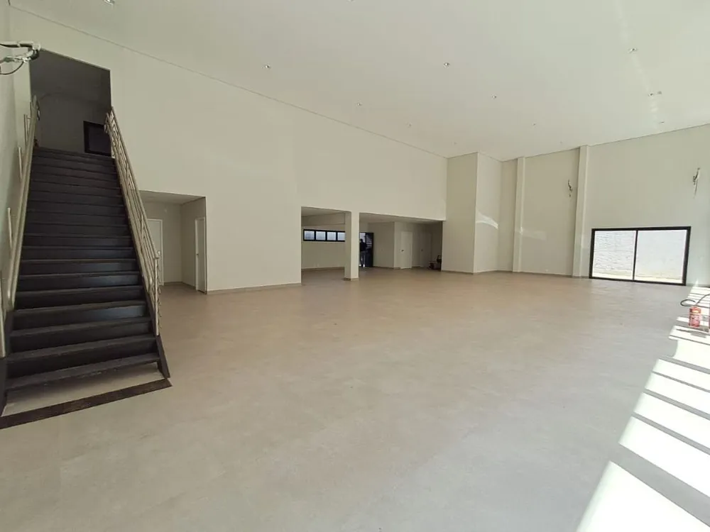 Loja-Salão, 390 m² - Foto 1