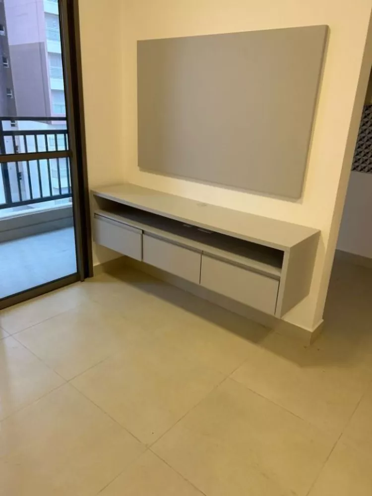 Apartamento para alugar com 2 quartos, 70m² - Foto 2