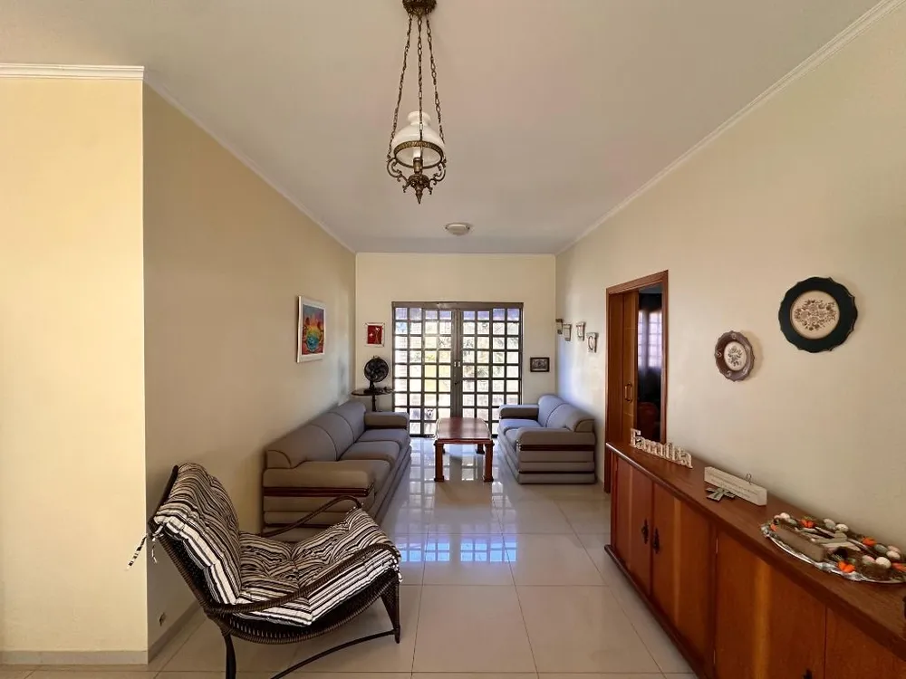 Casa, 4 quartos, 242 m² - Foto 4