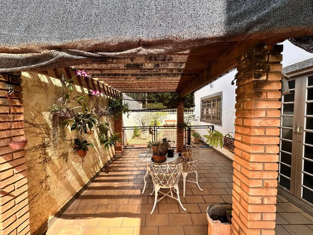Casa, 4 quartos, 242 m² - Foto 8
