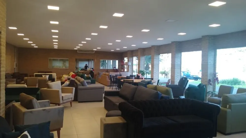 Loja-Salão, 1700 m² - Foto 1