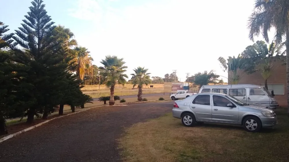 Loja-Salão, 1700 m² - Foto 2