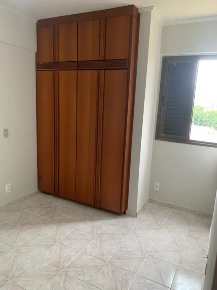 Apartamento, 3 quartos, 105 m² - Foto 2
