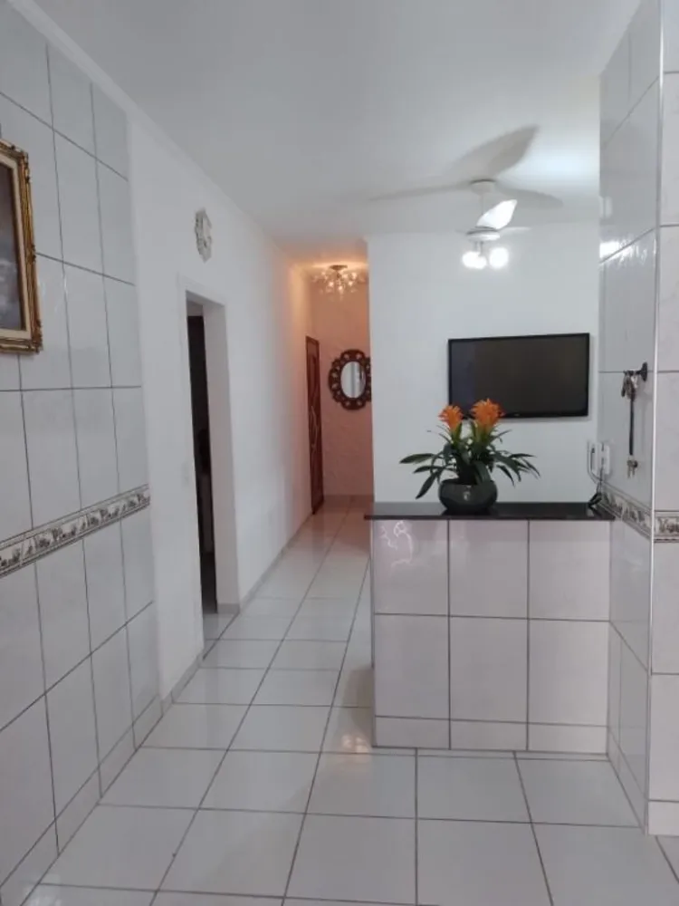 Casa, 3 quartos, 272 m² - Foto 3