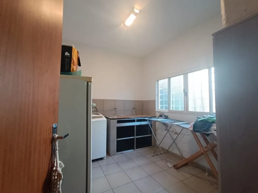 Casa, 3 quartos, 238 m² - Foto 6