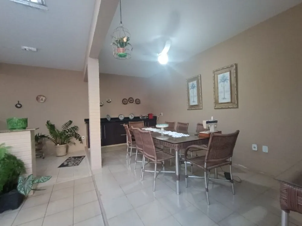 Casa, 3 quartos, 238 m² - Foto 5