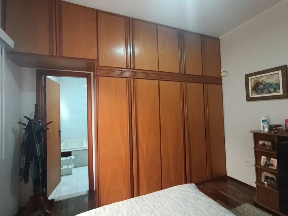 Casa, 3 quartos, 238 m² - Foto 3