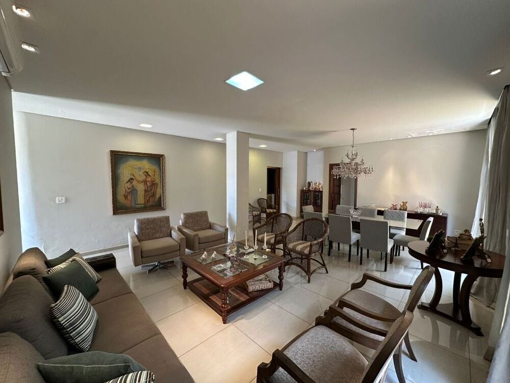 Casa à venda com 3 quartos, 450m² - Foto 6