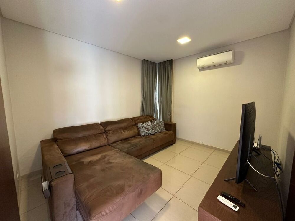 Casa à venda com 3 quartos, 450m² - Foto 4
