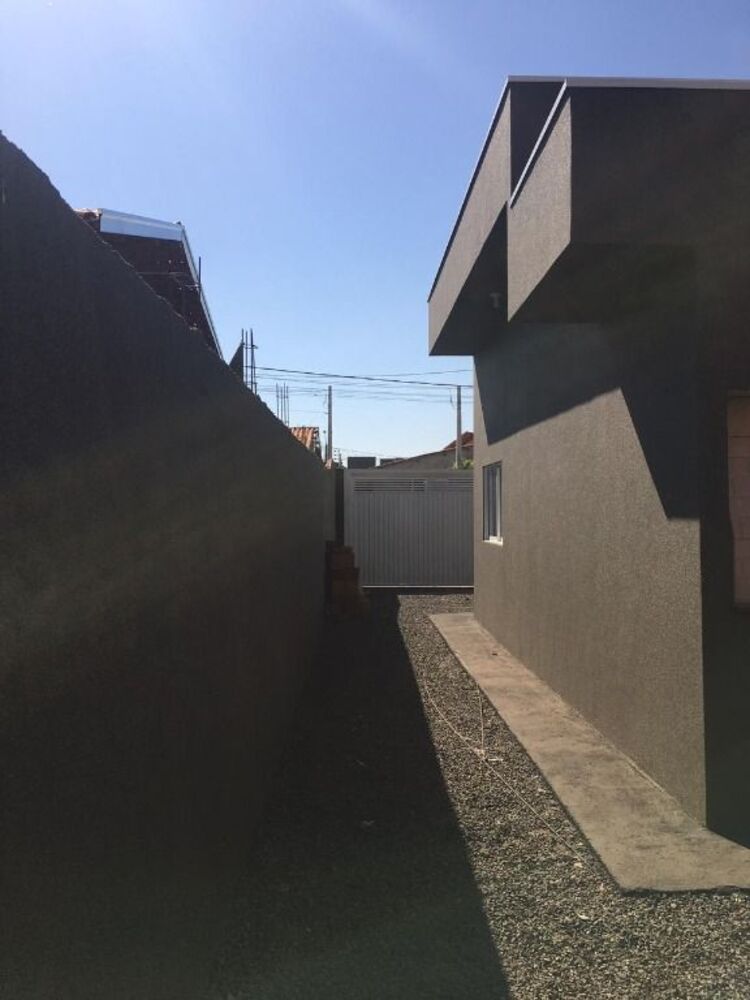 Casa à venda com 3 quartos, 70m² - Foto 4