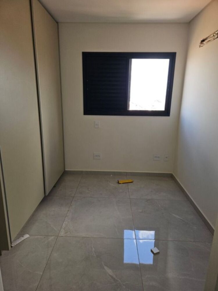 Apartamento à venda com 3 quartos, 133m² - Foto 9
