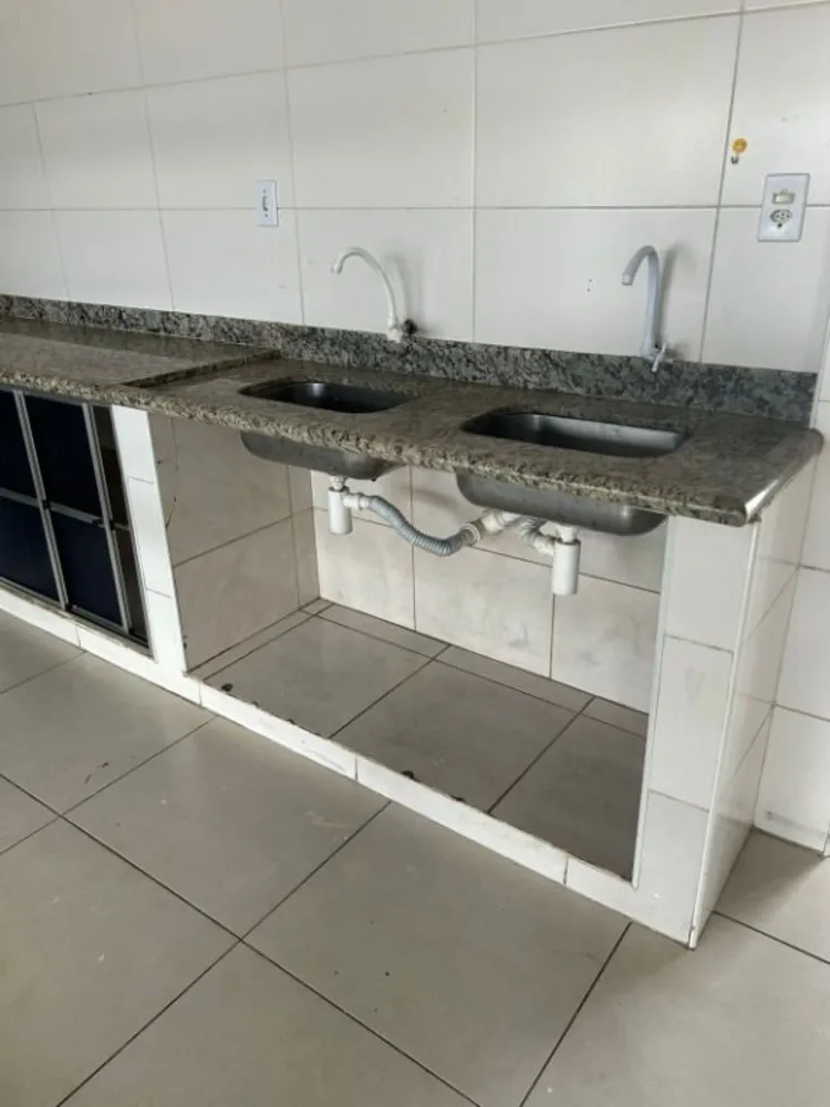 Casa, 3 quartos, 230 m² - Foto 3