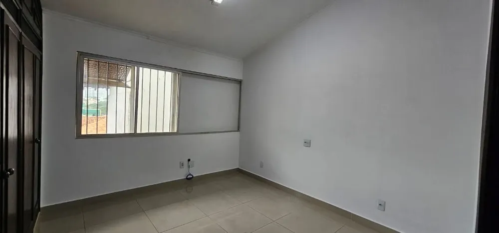 Casa, 3 quartos, 325 m² - Foto 3