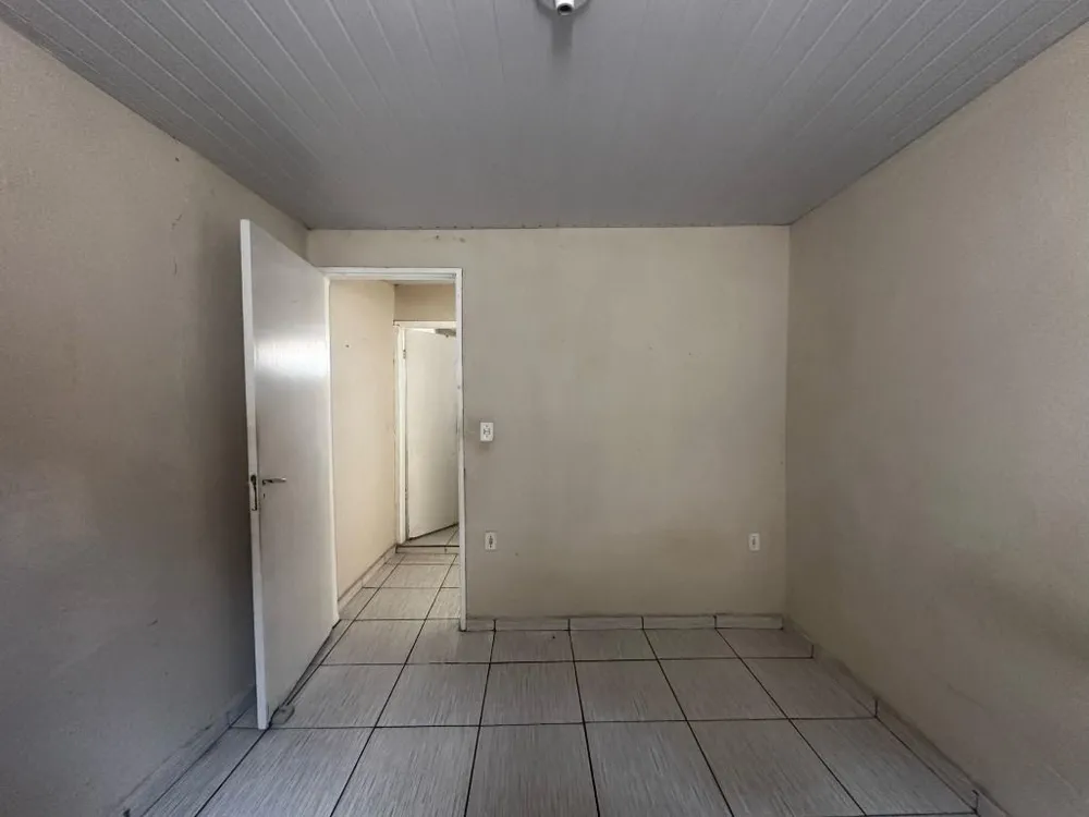 Casa, 5 quartos, 300 m² - Foto 4