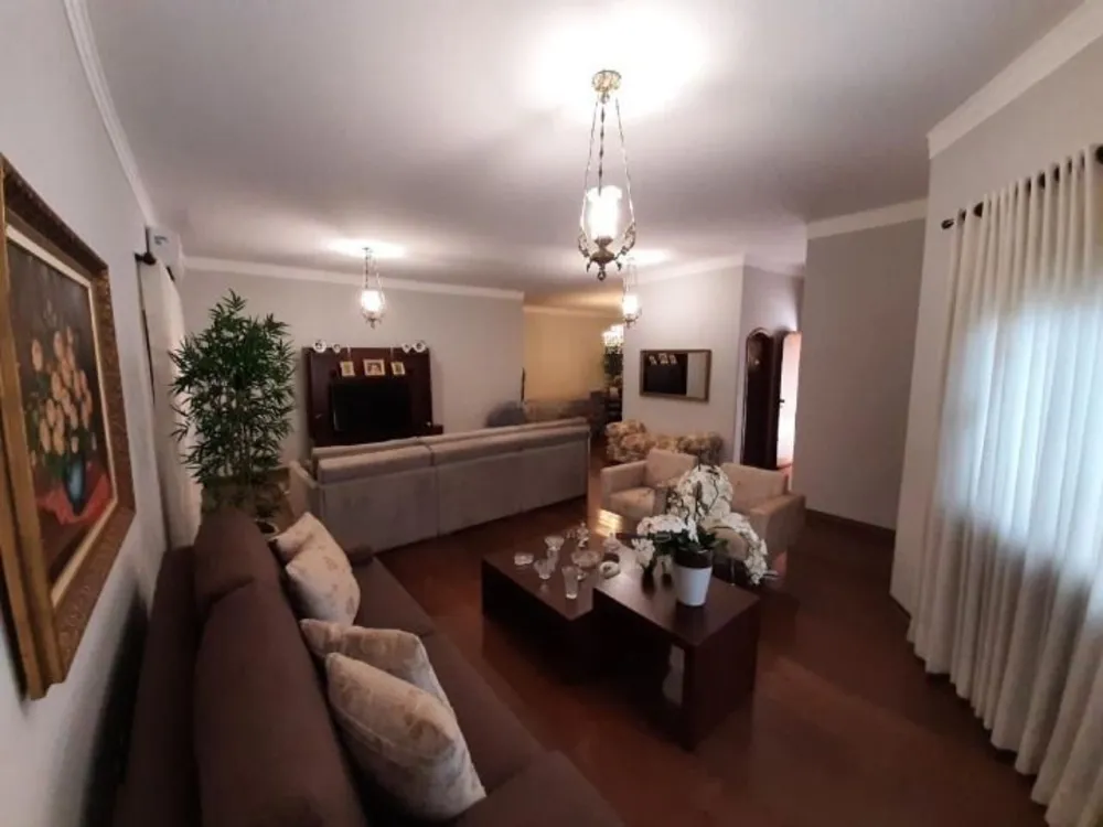 Casa, 3 quartos, 294 m² - Foto 2