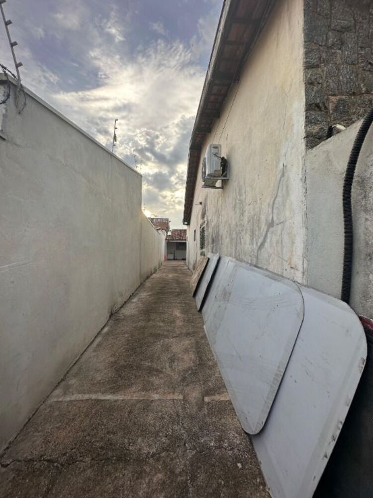Casa à venda com 3 quartos, 158m² - Foto 8