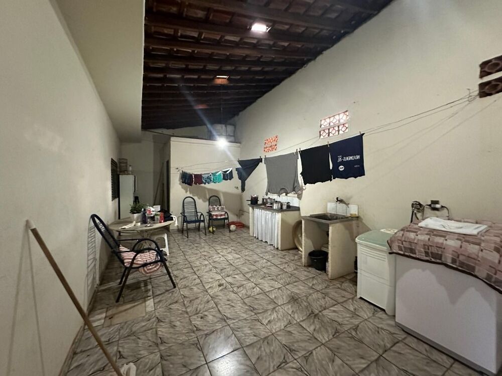 Casa à venda com 3 quartos, 158m² - Foto 3