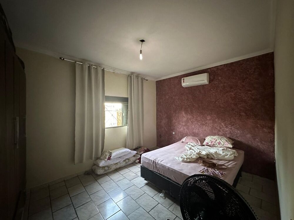 Casa à venda com 3 quartos, 158m² - Foto 4