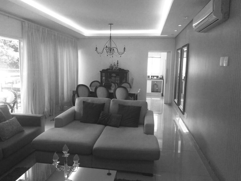 Apartamento à venda com 3 quartos, 165m² - Foto 2