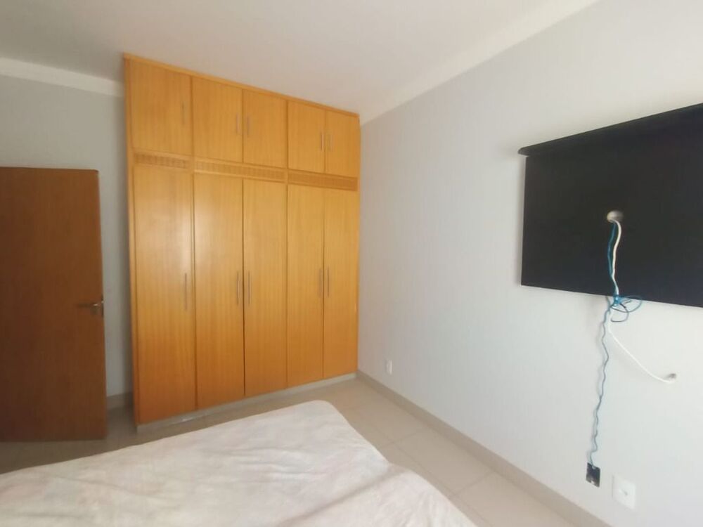 Casa à venda com 3 quartos, 225m² - Foto 10