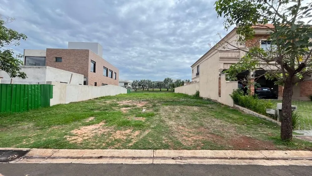 Loteamento e Condomínio, 722 m² - Foto 2