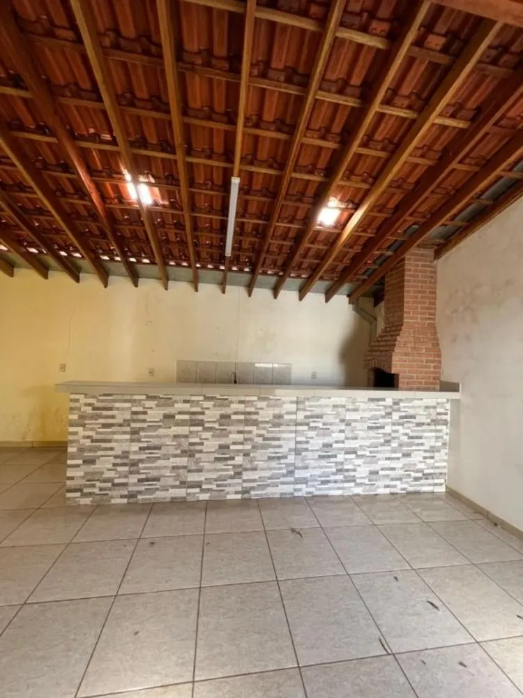 Casa, 2 quartos, 150 m² - Foto 1