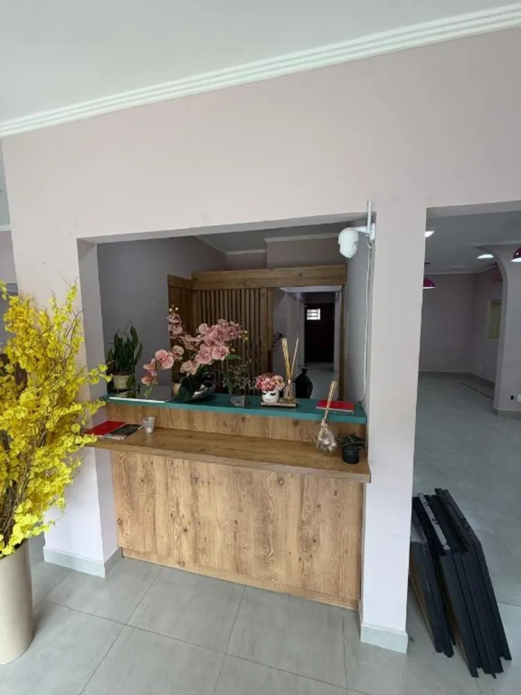 Casa, 1 quarto, 251 m² - Foto 3