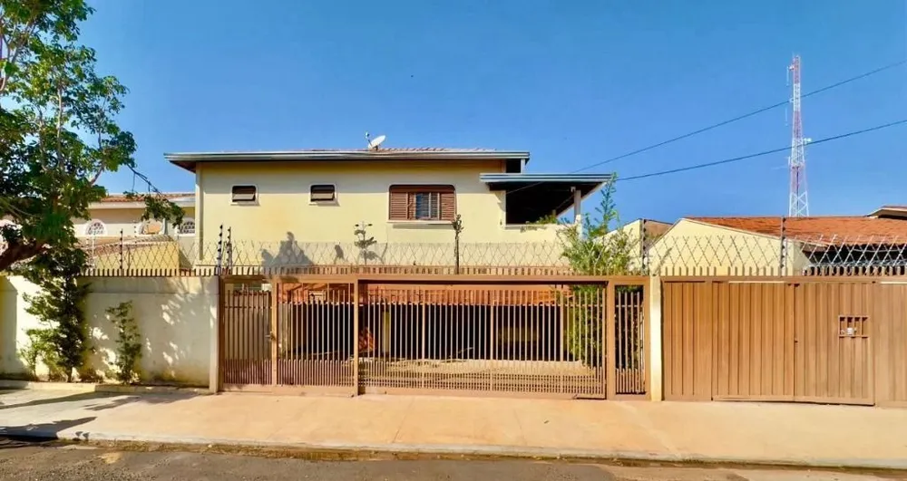 Casa, 4 quartos, 355 m² - Foto 2
