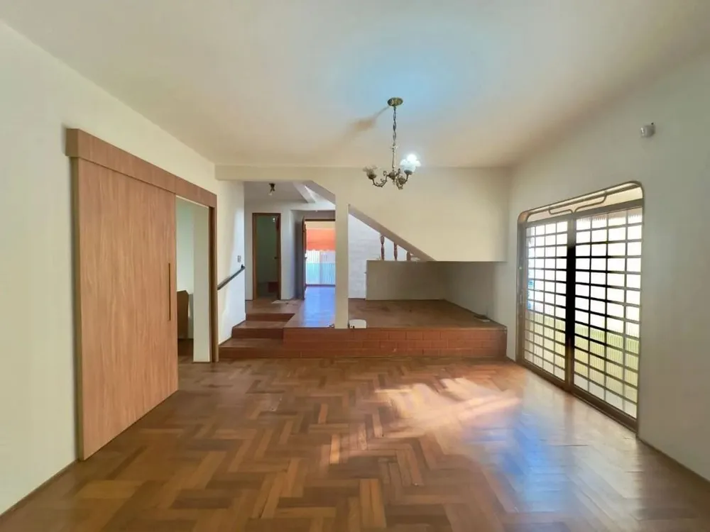 Casa, 4 quartos, 355 m² - Foto 3