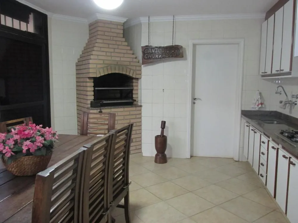 Apartamento, 3 quartos, 230 m² - Foto 4