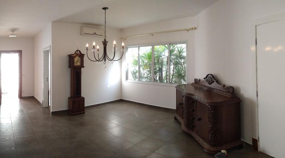 Casa à venda com 3 quartos, 360m² - Foto 4